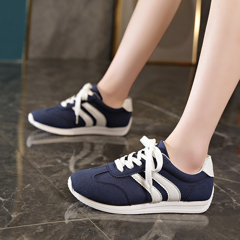 Elowen | Zamszowe Sneakersy w Stylu Retro na Grubej Podeszwie
