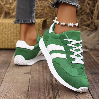 Elowen | Zamszowe Sneakersy w Stylu Retro na Grubej Podeszwie