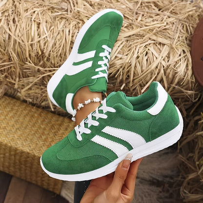 Elowen | Zamszowe Sneakersy w Stylu Retro na Grubej Podeszwie