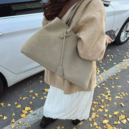 Madison | Pojemna Minimalistyczna Torebka Shopper - Pootivo