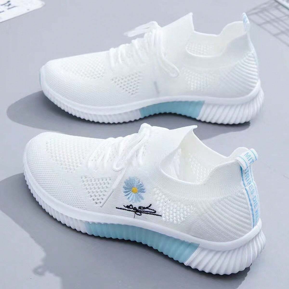 Rivèa Buty Sportowe Damskie Sneakersy z Haftem Lekkie Adidasy - Pootivo